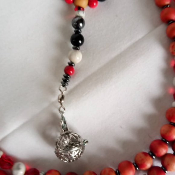 Grounded Protection Prayer Beads - Picture 2 of 4